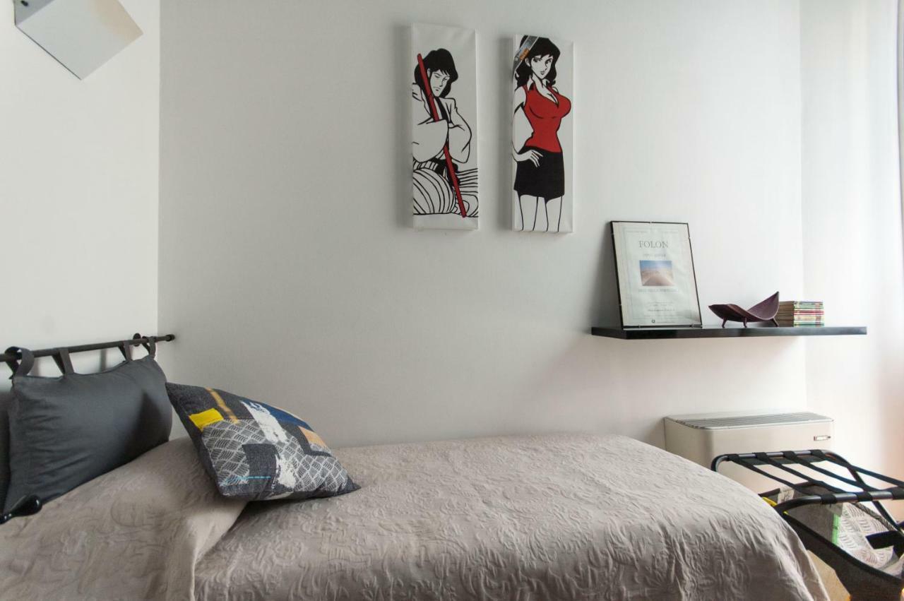 Fancy Blue Duomo Duplex Apartement Milan Exterior photo
