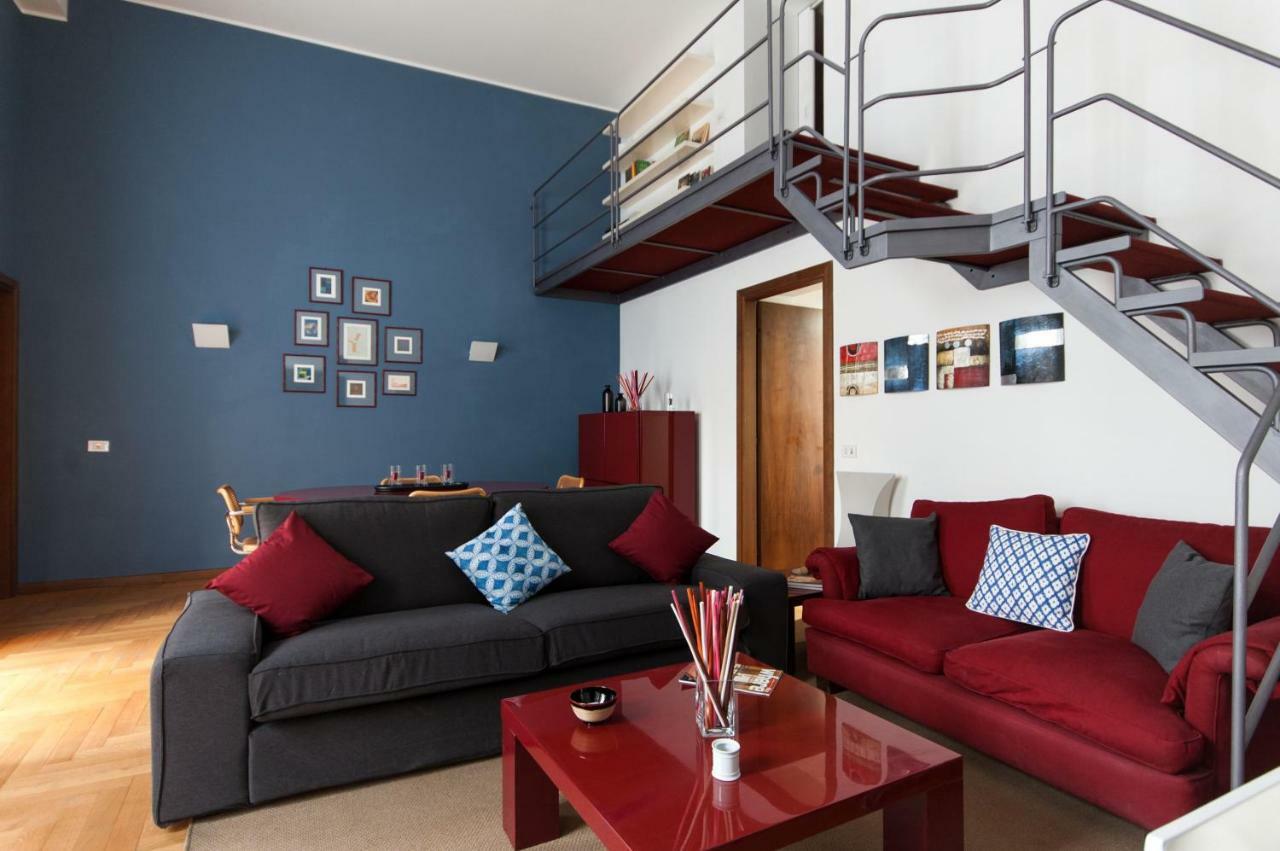 Fancy Blue Duomo Duplex Apartement Milan Exterior photo